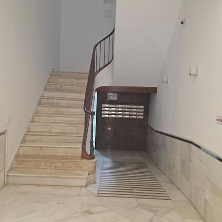 Chic Casa Cathedral At Calle Fresca 2-Bedroom Apartment In Malaga City Center Εξωτερικό φωτογραφία